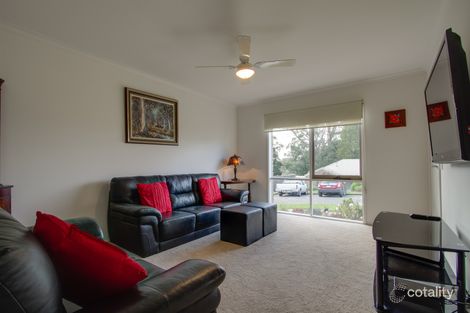 Property photo of 6/27-31 Kings Road Emerald VIC 3782
