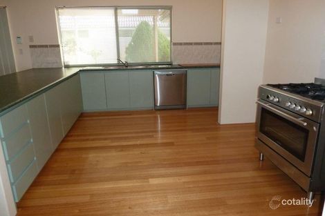 Property photo of 20 Darwinia Loop Canning Vale WA 6155