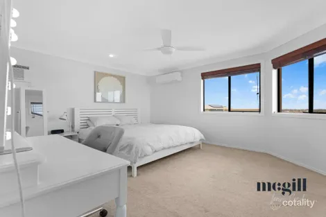 Property photo of 38-40 Gundesen Drive Urraween QLD 4655