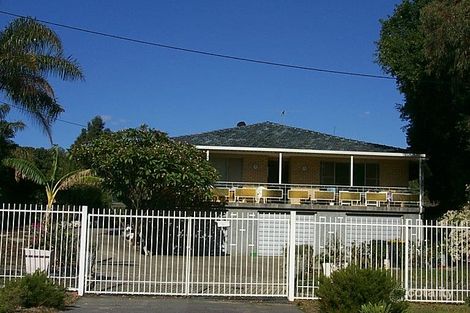 4 Wilkie St, South Guildford, WA 6055