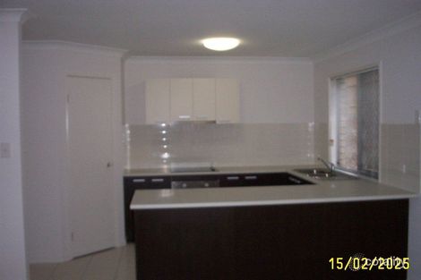 Property photo of 14 Mowie Close Underwood QLD 4119