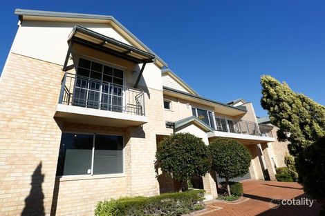 2/6 Edgehill St, Scarborough, WA 6019