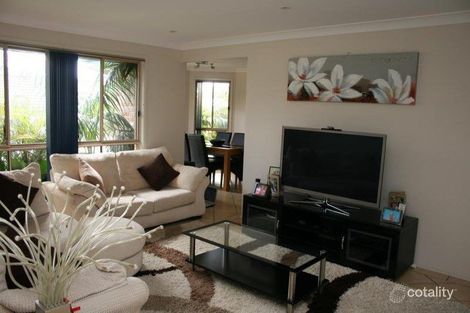 Property photo of 3 Freesia Crescent Bomaderry NSW 2541