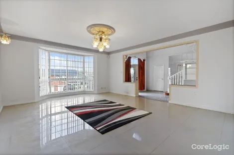 Property photo of 4 Christabel Place Cecil Hills NSW 2171