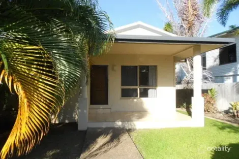 Property photo of 2/4 Wagner Street Oonoonba QLD 4811