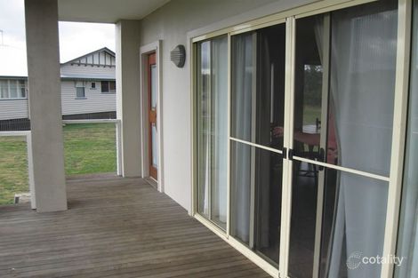 Property photo of 40 Phipps Drive Meringandan West QLD 4352