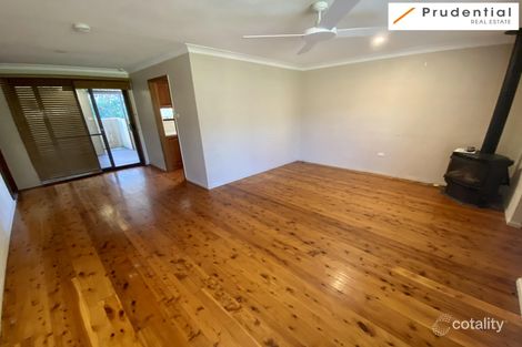 Property photo of 17 Hewitt Place Minto NSW 2566