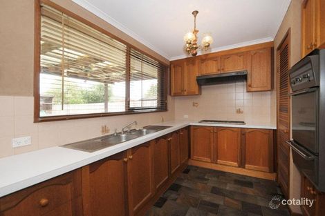 Property photo of 17 Broderick Road Carrum Downs VIC 3201