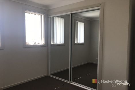 Property photo of 1 Evergreen Parade Woongarrah NSW 2259