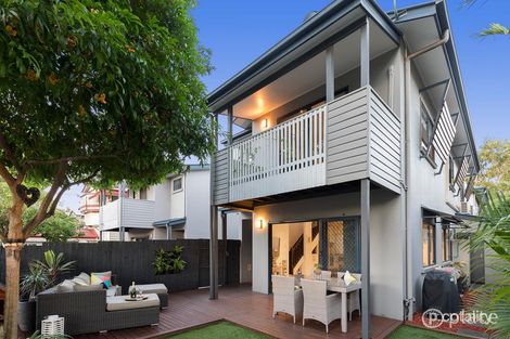 Property photo of 1/261 Riding Road Balmoral QLD 4171