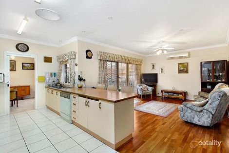 Property photo of 2/16 Oshannassy Street Essendon North VIC 3041