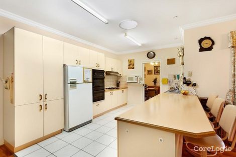 Property photo of 2/16 Oshannassy Street Essendon North VIC 3041