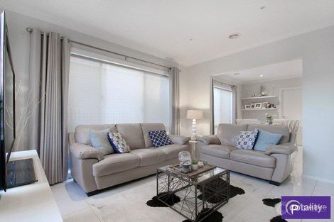 Property photo of 48 Saul Avenue Berwick VIC 3806