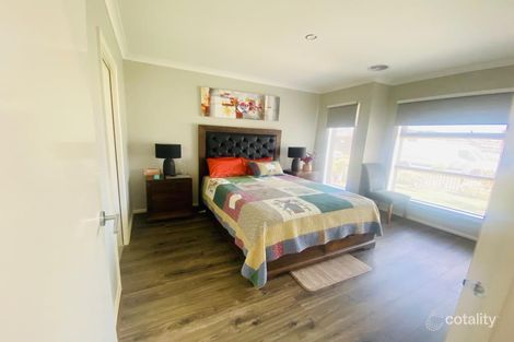 Property photo of 65 Rivella Circuit Tarneit VIC 3029