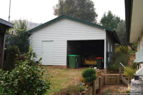 Property photo of 5064 Great Alpine Road Ensay VIC 3895