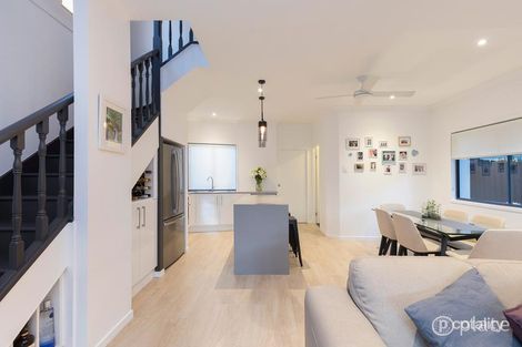 Property photo of 1/261 Riding Road Balmoral QLD 4171