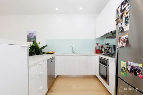 Property photo of 32 Yambla Street Clifton Hill VIC 3068