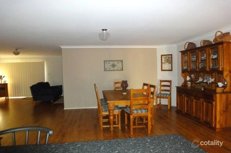 Property photo of 11 Carnarvon Circuit East Maitland NSW 2323