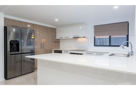 Property photo of 36/18 Tian Crescent Upper Coomera QLD 4209