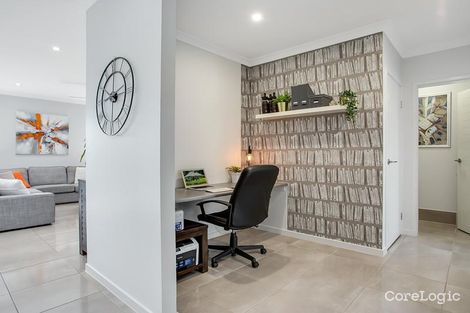 Property photo of 2 Carisbrooke Cove Maudsland QLD 4210