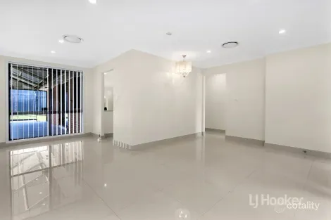 Property photo of 7 Balmain Place Doonside NSW 2767