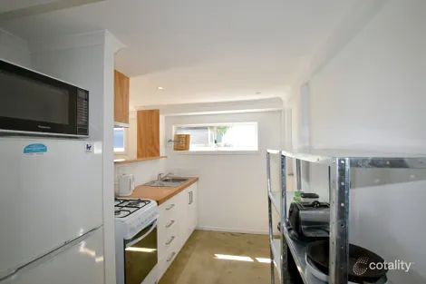 Property photo of 5 Palmer Street Barney Point QLD 4680
