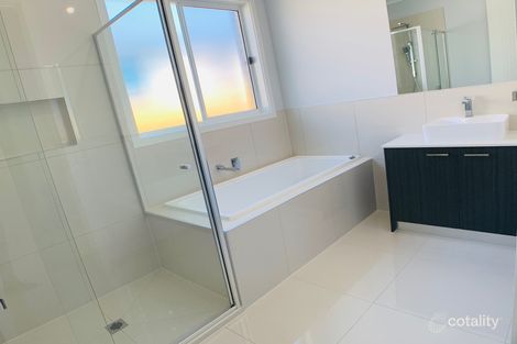 Property photo of 8 Janoli Street Mickleham VIC 3064
