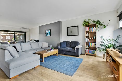 Property photo of 171 Boldrewood Parade Reservoir VIC 3073