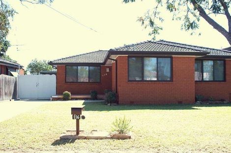 116 Flinders Rd, Georges Hall, NSW 2198