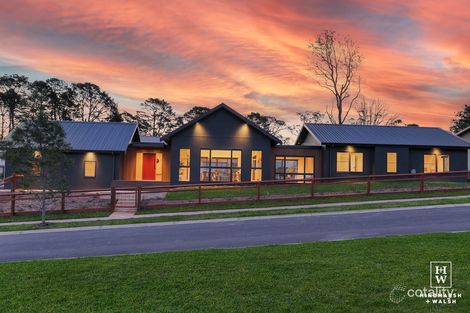 10 Lochinvar Dr, Bundanoon, NSW 2578