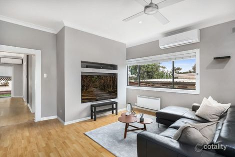 Property photo of 18 Vernon Avenue Eastlakes NSW 2018