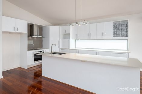 Property photo of 151 Macrossan Avenue Norman Park QLD 4170