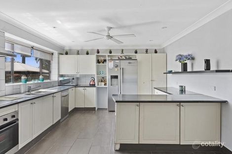 Property photo of 116 Vales Road Mannering Park NSW 2259