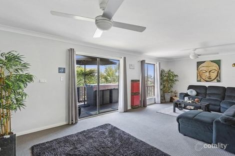 Property photo of 116 Vales Road Mannering Park NSW 2259