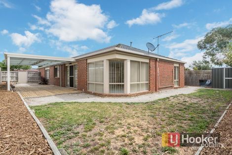 Property photo of 16 Bateman Grove Hampton Park VIC 3976