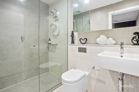 Property photo of 210/9 Marina Drive Shell Cove NSW 2529