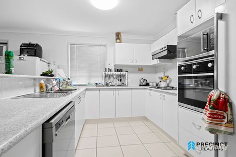 Property photo of 12 Olivine Court Rothwell QLD 4022