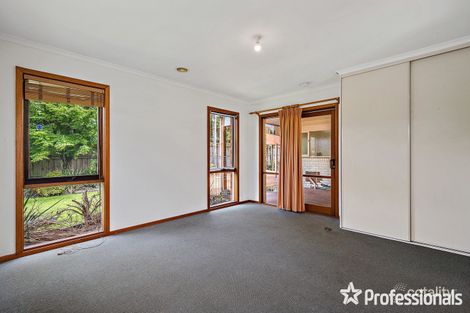 Property photo of 12 Highpoint Avenue Mooroolbark VIC 3138