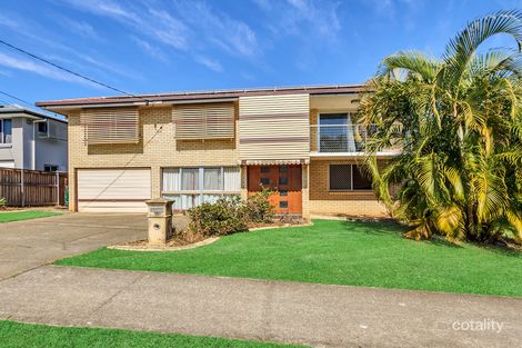 11 Seligan St, Albany Creek, QLD 4035