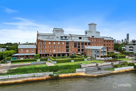 2121/32 Refinery Pde, New Farm, QLD 4005