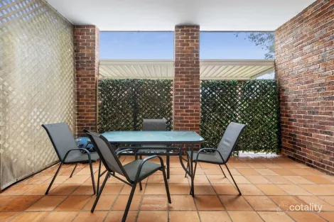 Property photo of 42 Alamein Avenue Narraweena NSW 2099