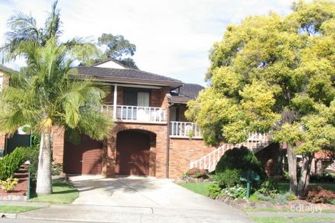 9 Kavenagh Cl, Prairiewood, NSW 2176