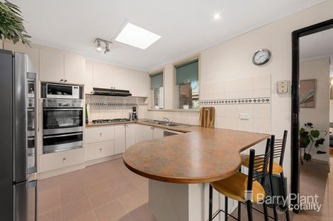 Property photo of 11 Bunyarra Court Greensborough VIC 3088