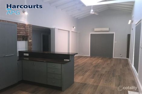 Property photo of 23 Maiden Park Road Withers WA 6230