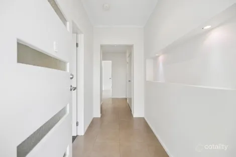 Property photo of 11 Lakeside Close Mawson Lakes SA 5095