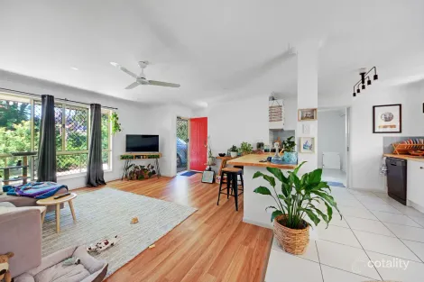 Property photo of 52 Meilland Street Yeppoon QLD 4703