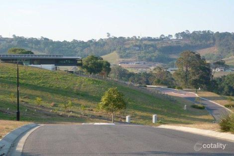 28 Currell Cct, Samford Valley, QLD 4520