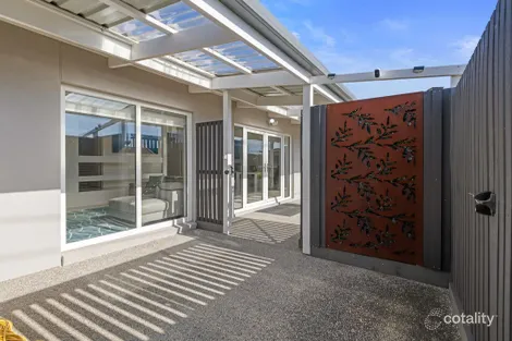 Property photo of 2 Park Road San Remo VIC 3925