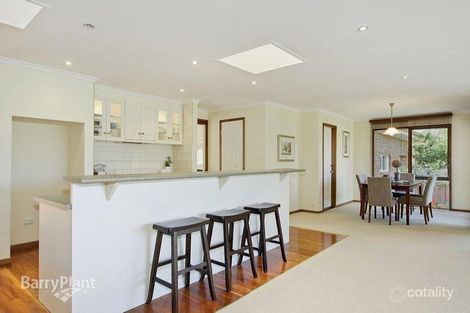 Property photo of 37 Wallace Road Wantirna South VIC 3152