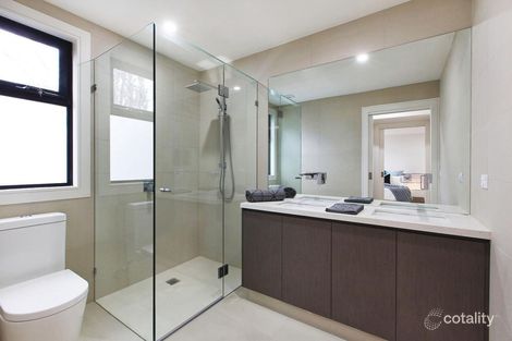 Property photo of 1/6A Ruabon Road Toorak VIC 3142